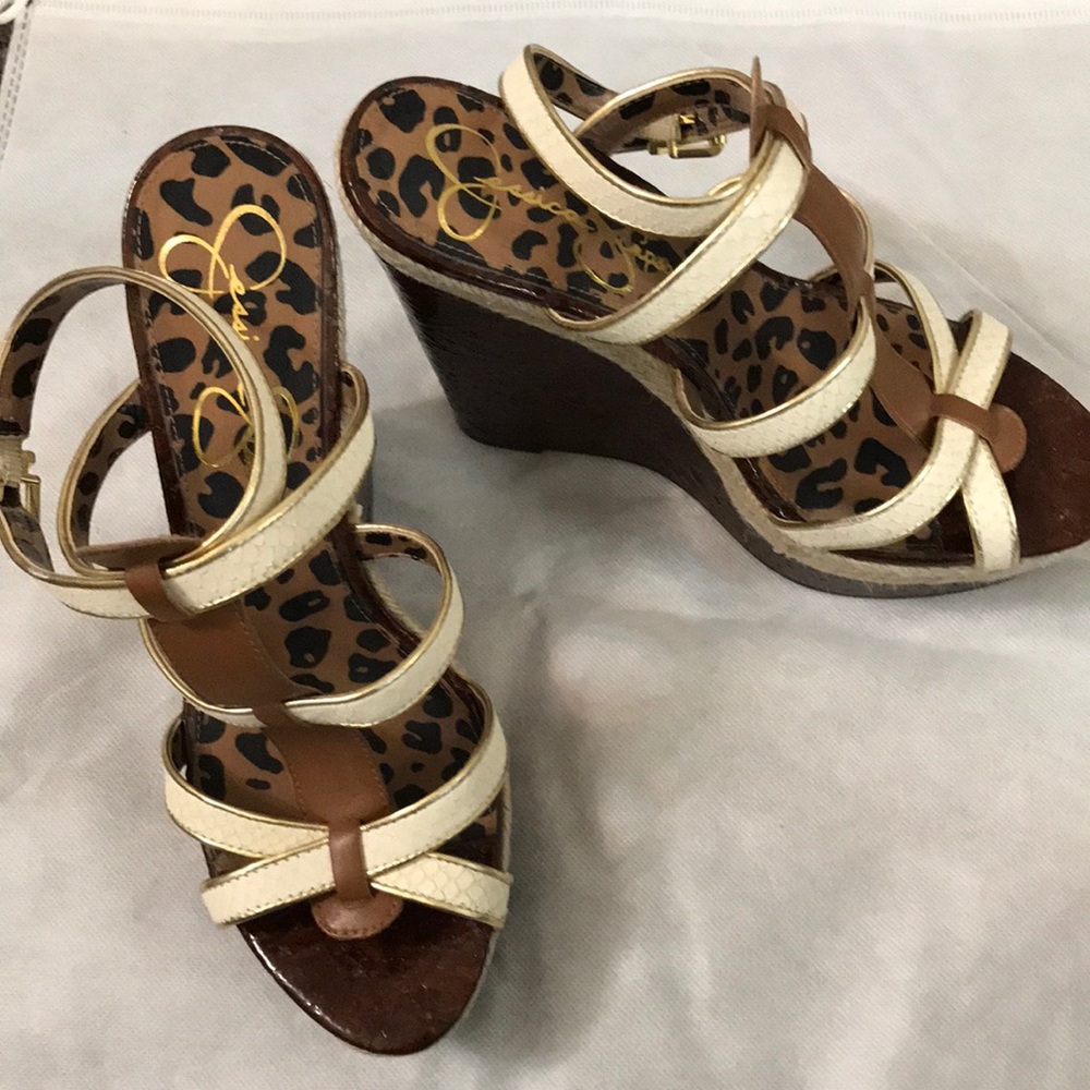 Jessica Simpson platform wedge sandals - Picture 2 of 7